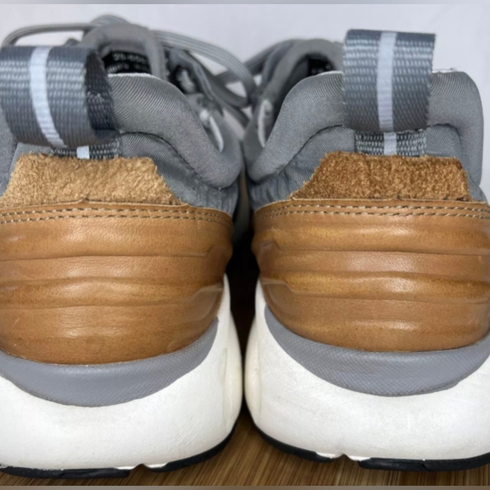 Johnston Murphy XC4® TR1-Luxe Hybrid Grey Nubuck Sneakers Size 9M New MSRP $185 - Picture 4 of 6